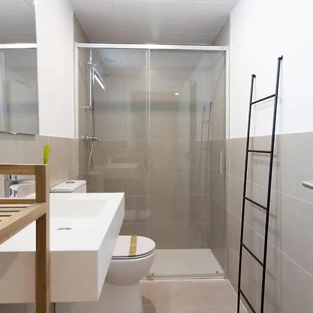 Apartamento Global Properties, Con Terraza Y Vistas Al Mar Y A La Montana *