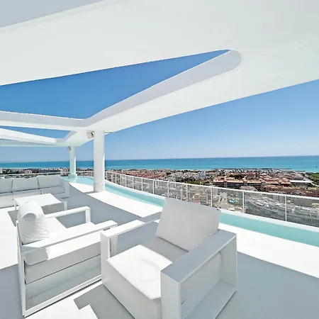 Global Properties, Con Terraza Y Vistas Al Mar Y A La Montana