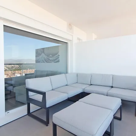Apartamento Global Properties, Con Terraza Y Vistas Al Mar Y A La Montana